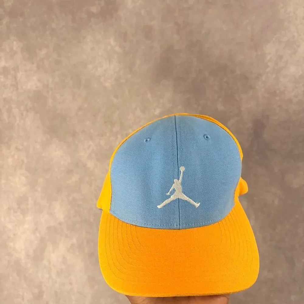 air jordan blue and yellow stretch hat